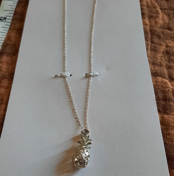🌬♥️Pineapple Silver Pendant Necklace - Picture 4 of 7
